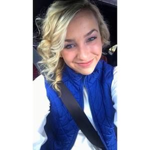 Meet your Posher, Courtney